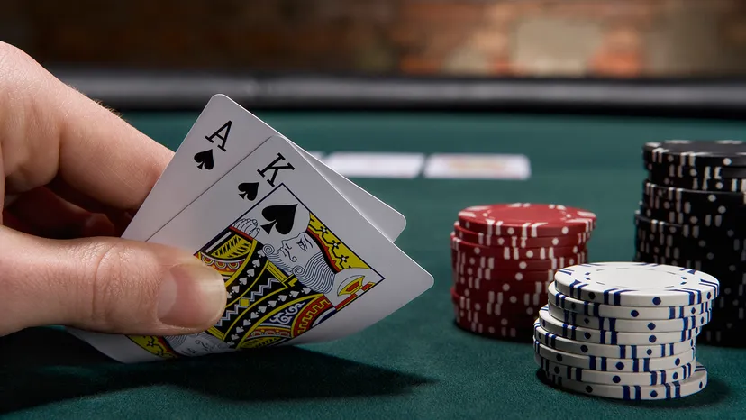 Blackjack taulukko – täydellinen opas strategiaan ja live-pöytiin