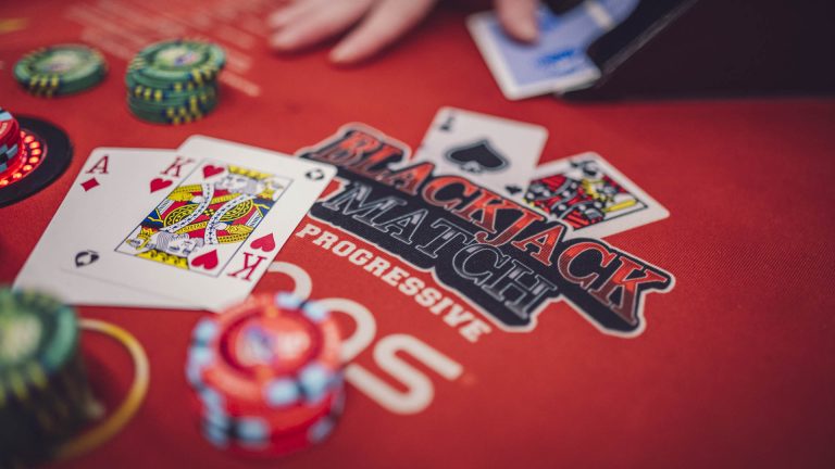 Blackjack korttien laskeminen – täydellinen opas live-kasinolla